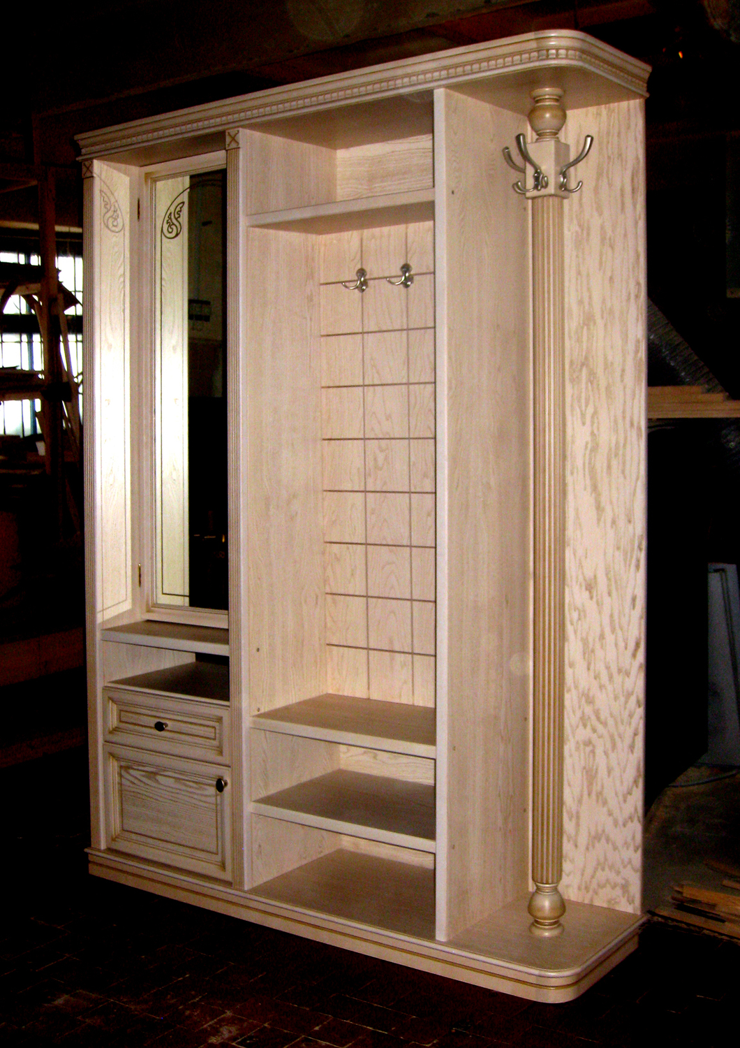 Прихожая из дуба,обувница,прихожая на заказ Мебель для прихожей из массива дуба, бука, ясеня, ореха